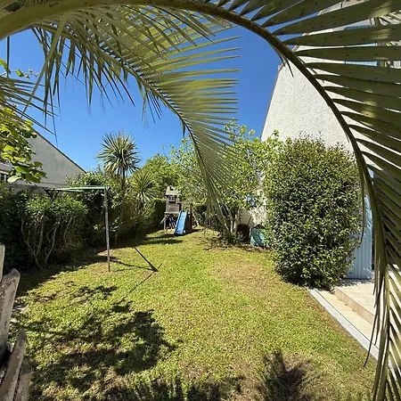 Salvador 4 Piscine موجيو