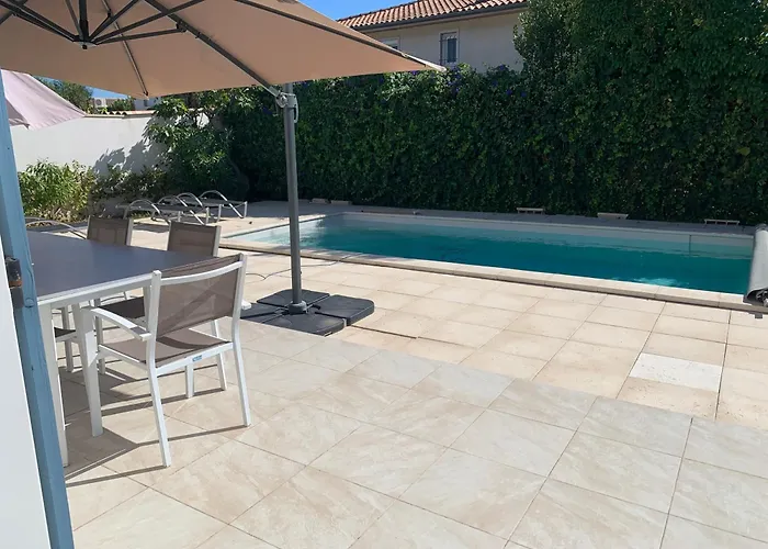Salvador 4 Piscine Prázdninový dům Mauguio